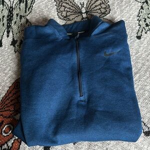 Nike golf sweater